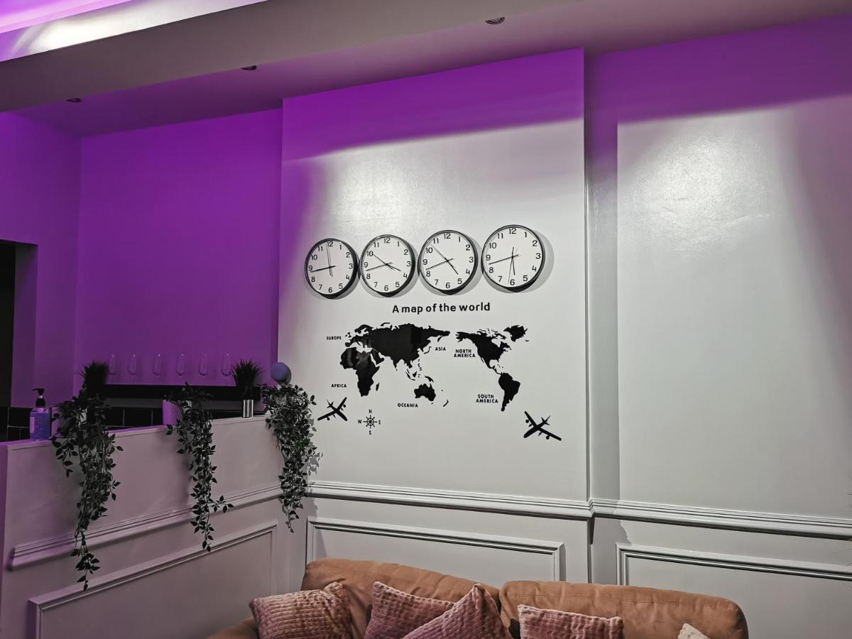 Luxurious 3 Bedroom Apartment: Heart Of Westend グラスゴー エクステリア 写真